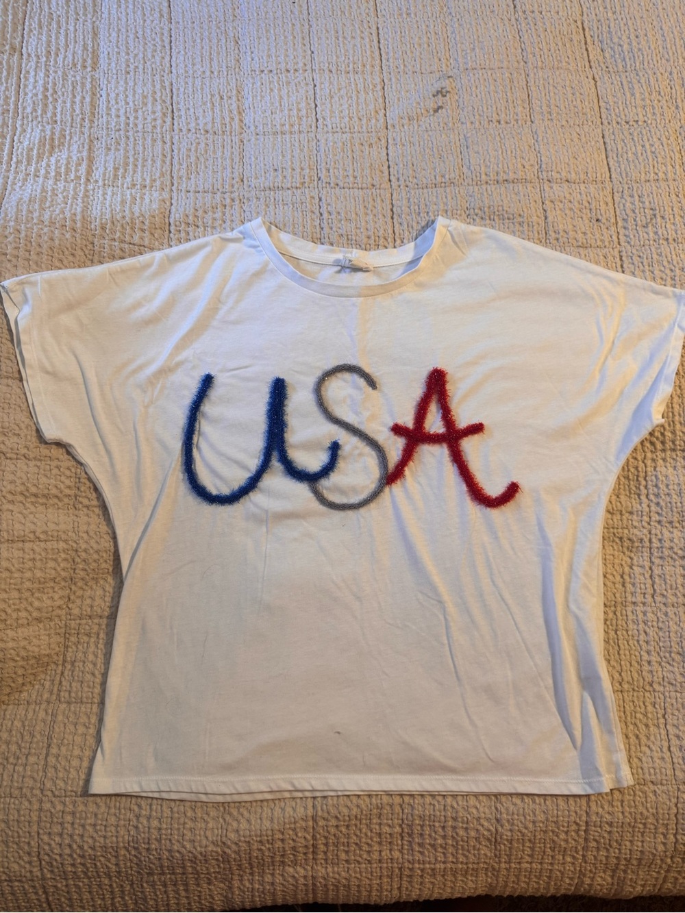 BiBi White Tee with Pink Star Accents